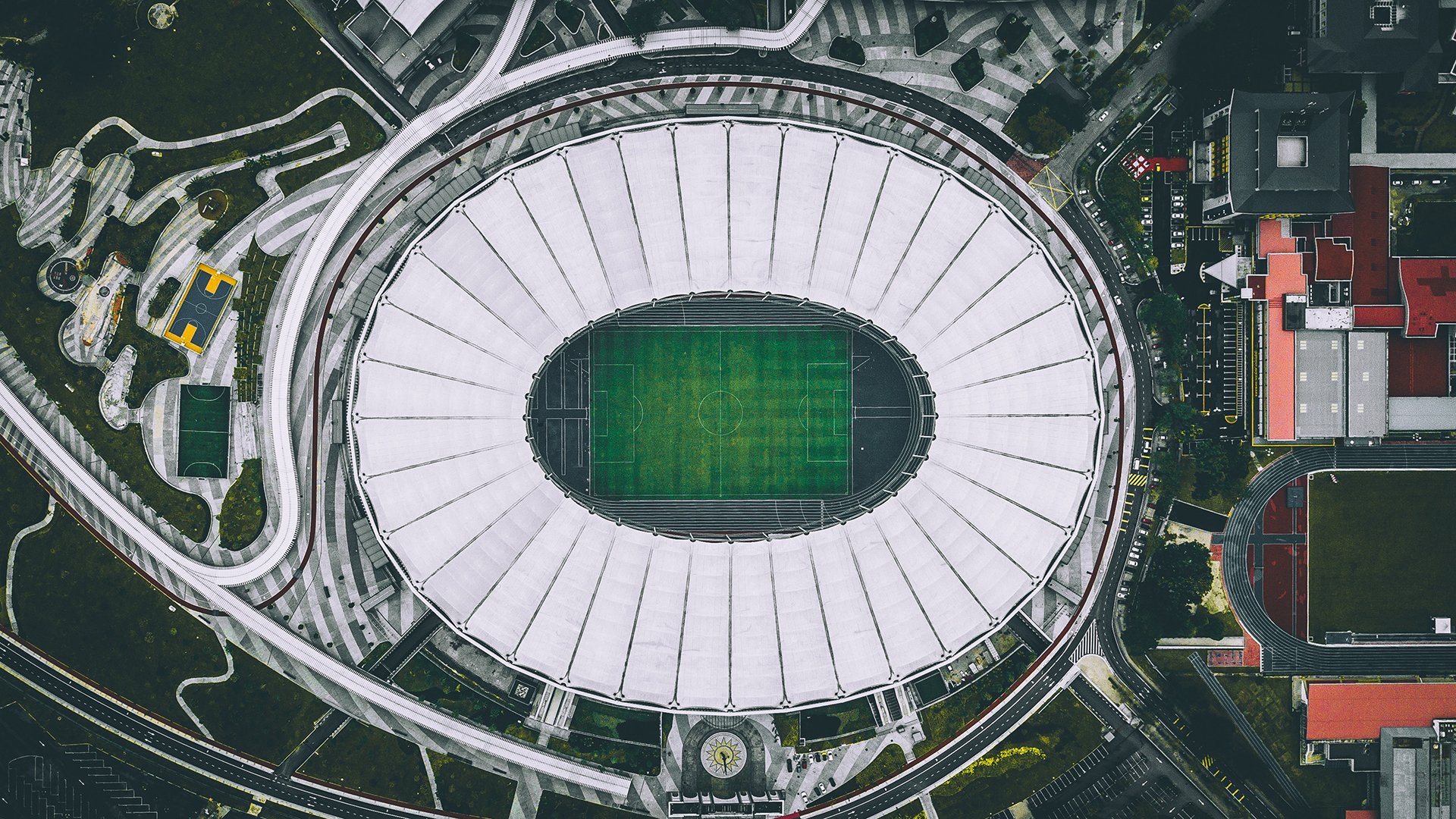 爱游戏中心-跨界魔幻，阿森纳冲意大利杯，活塞转战法国杯，尼斯瞄意甲